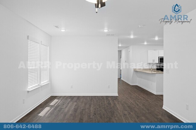 Building Photo - 3-Bedroom Townhome In Suburban-Style Neigh...