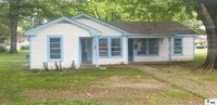 Building Photo - 1202 N McGuire Ave
