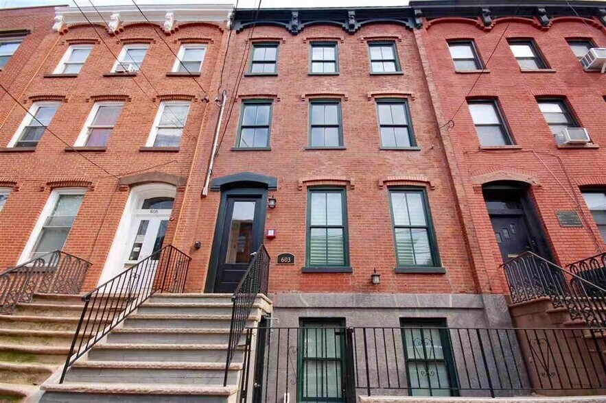 Building Photo - 603 Bloomfield St