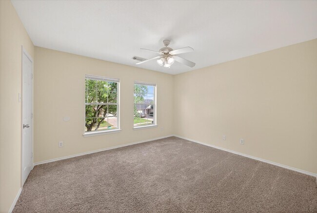 Building Photo - 20835 Cottage Cove Ln