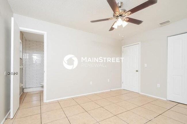 Building Photo - 3 Bedroom Pet-Friendly Home in WINTER HAVE...