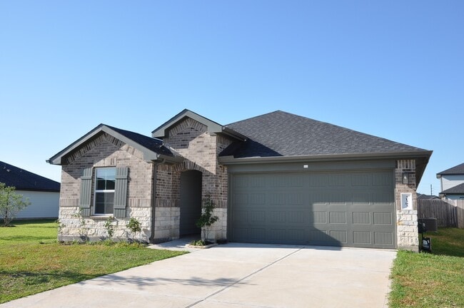 Building Photo - 31303 Yatesbury Ln