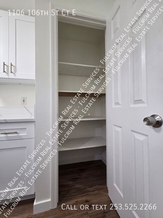 Building Photo - 1106 106th St Ct E