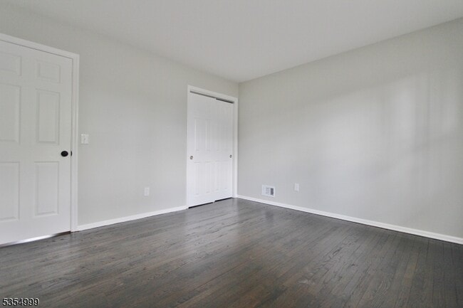 Building Photo - 516 Hamilton Blvd