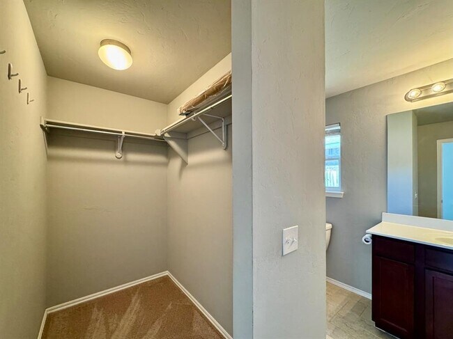 Building Photo - 11656 NW 134th St