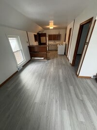 Building Photo - Tonawanda