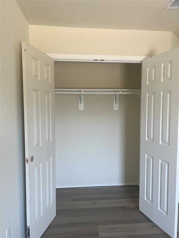 Building Photo - 15827 Sunny Stone Dr