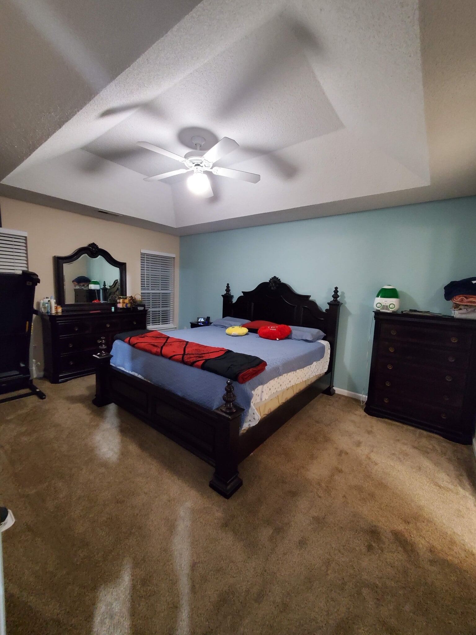 Building Photo - 6 Valley Glen Ct