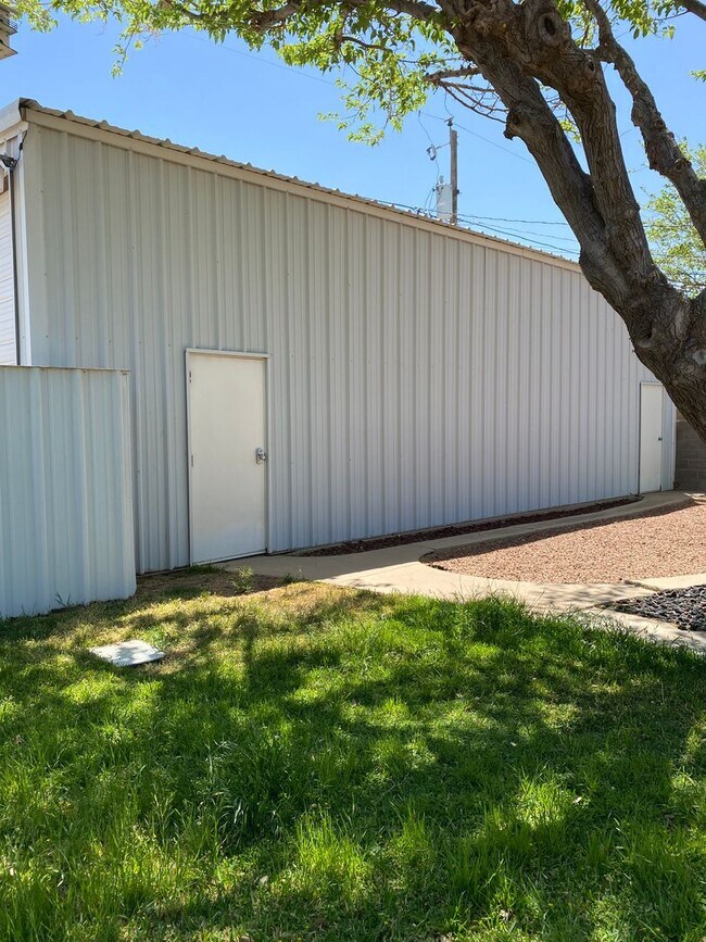 Building Photo - This one has it all!  Spacious 3-Bedroom Home in a Great Location!