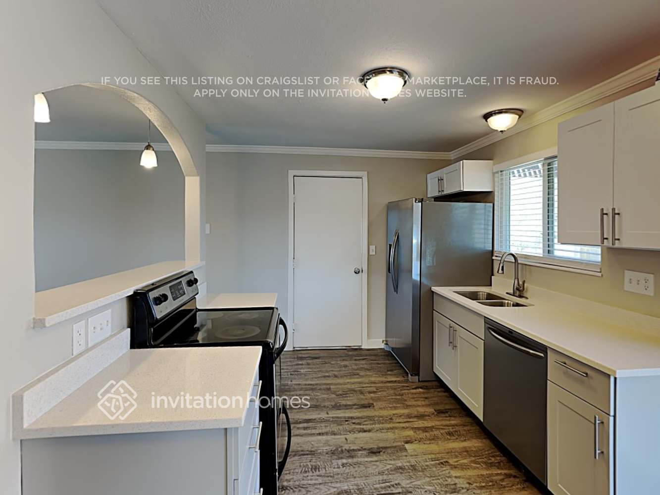 Building Photo - 5053 E 111th Pl