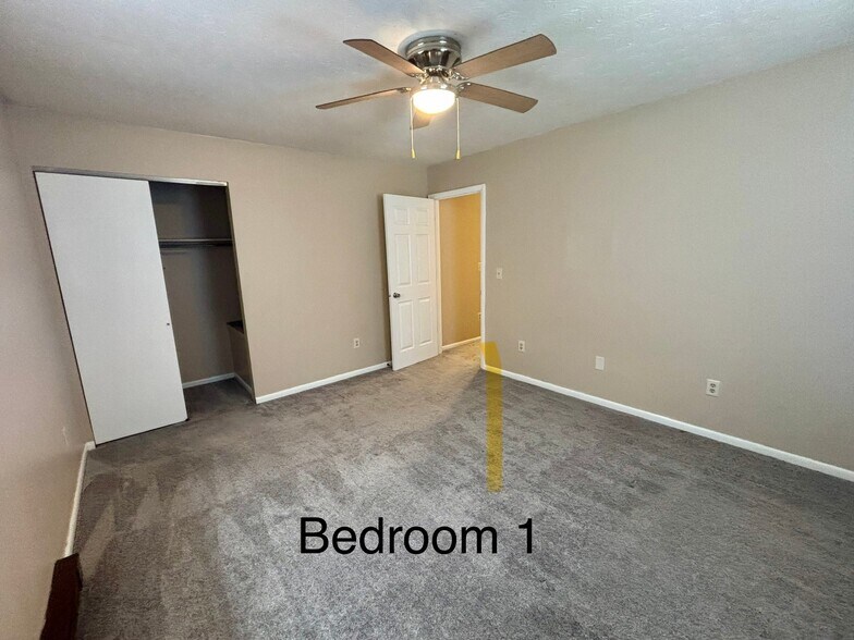 Building Photo - 12383 OH-691