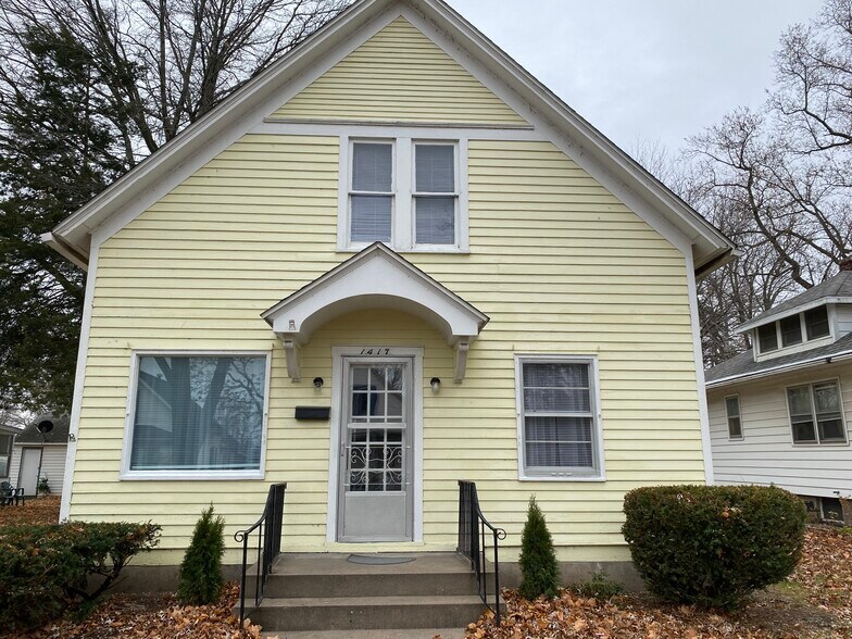 Primary Photo - 1417 S 12th St