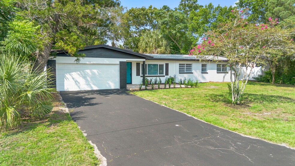 Primary Photo - 505 Lake Shore Dr