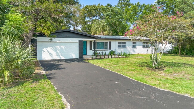 Building Photo - 505 Lake Shore Dr