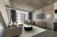 Building Photo - 345 N 6th Ave