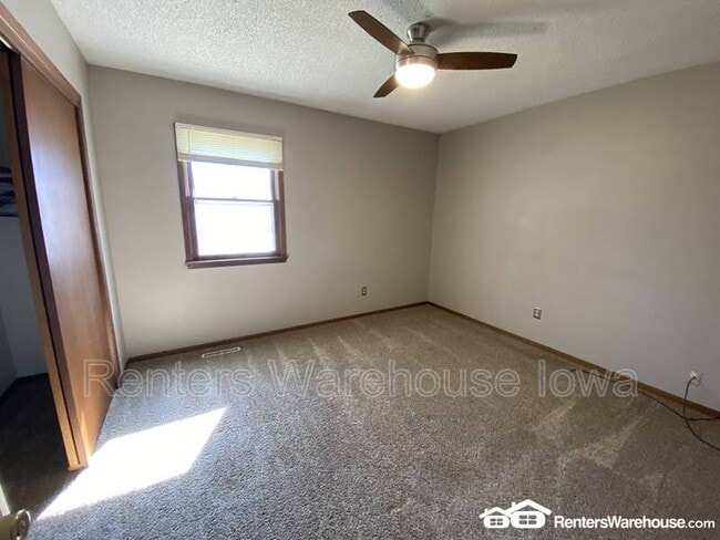 Building Photo - 403 Hatton Ave