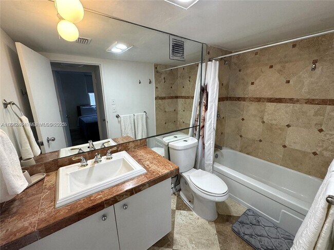 Building Photo - 9195 Collins Ave