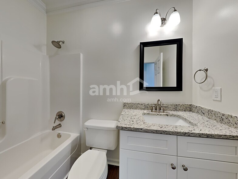 Building Photo - 229 Cinnamon Way