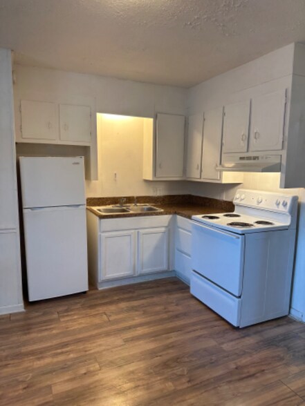 Building Photo - 1923 Norwood St SW