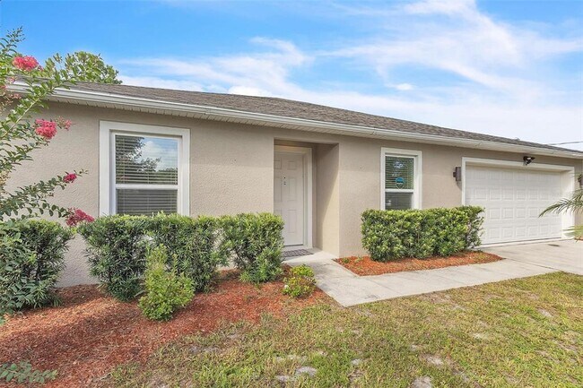 Building Photo - 159 Persimmon Dr