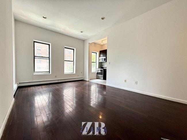 Building Photo - 461 DeKalb Ave