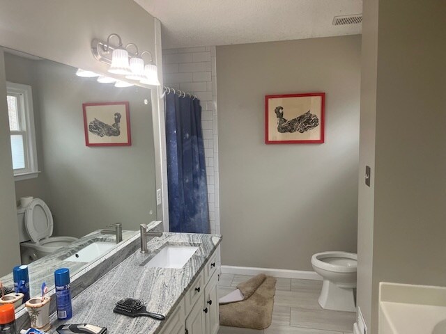 Building Photo - 290 Pebble Creek Dr