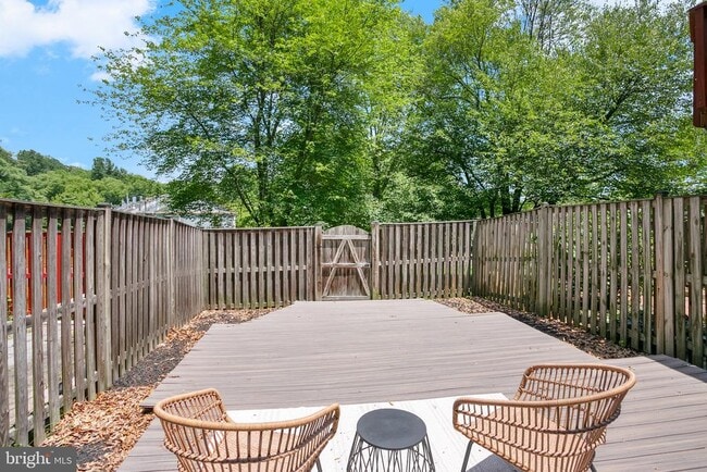 Building Photo - 7433 Hatherleigh Ct