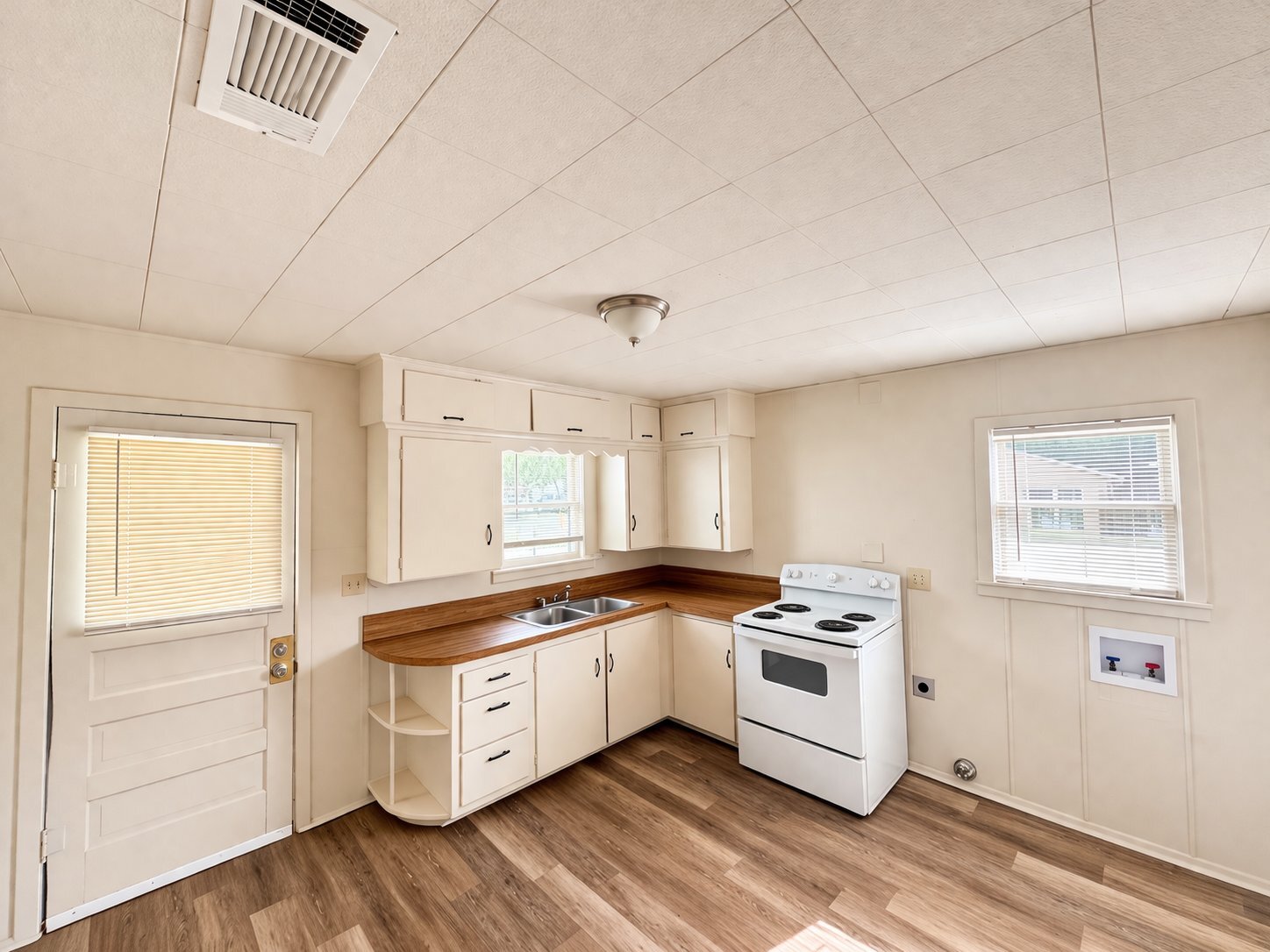 Building Photo - 413 Bolliger Blvd