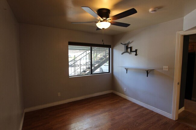 Building Photo - AVAILABLE NOW! Ground Level 2-Bedroom Cond...
