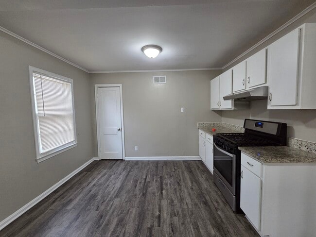 Building Photo - 3651 Allandale Ln