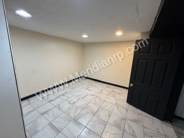 Building Photo - 3809 Barr St