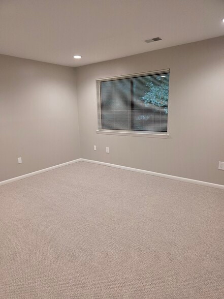 Large Bedroom - 8001 Greenspring Way