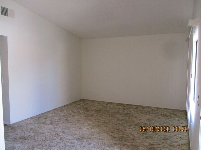 Building Photo - 28244 Encanto Rd