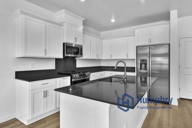 Building Photo - Brand New Home in Desirable Eagle