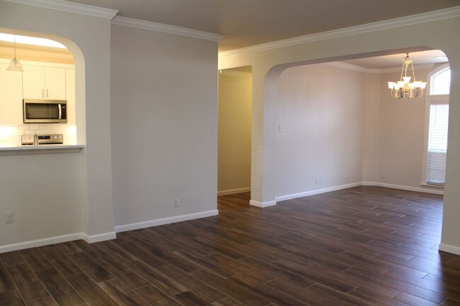 Building Photo - RENOVATED 3-BEDROOM IN REDLAND RANCH, NORT...