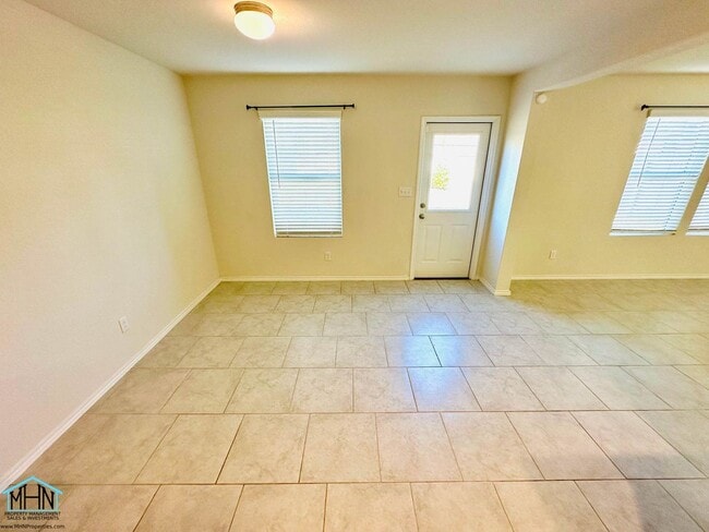 Building Photo - Beautifully maintained Two-Story 3-Bedroom, 2.5-Bath Home with Community Pool & Park!