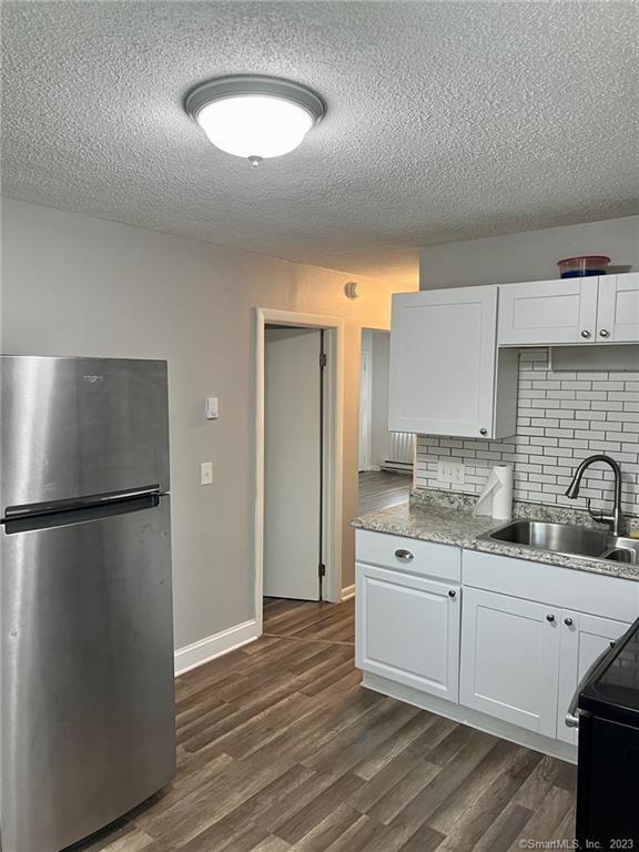 Building Photo - 20 Shagbark Rd