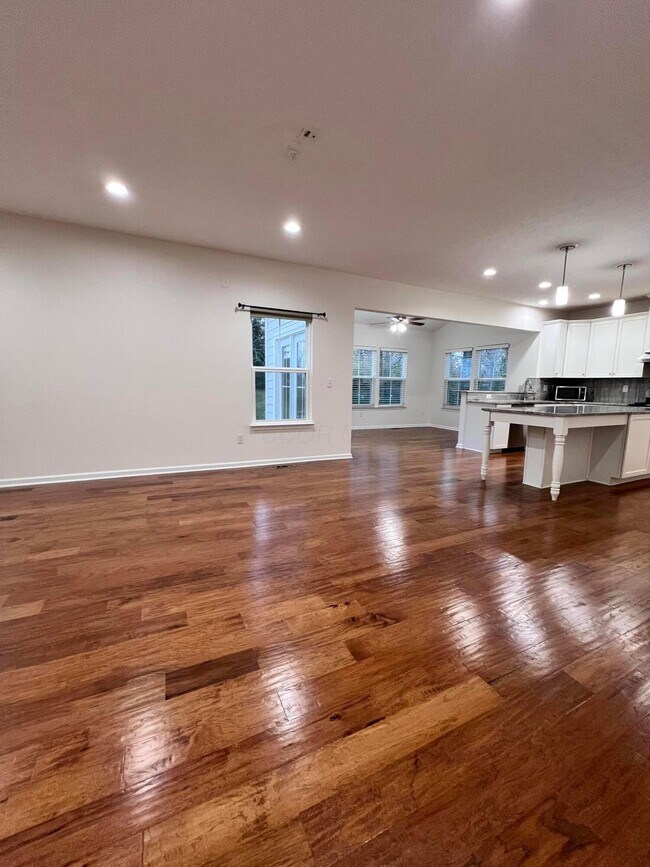 Building Photo - 7847 Aideen Ct