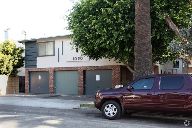 Building Photo - 1030 Grand Ave