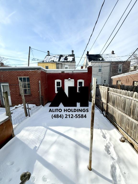 Building Photo - 744 N Ninth St