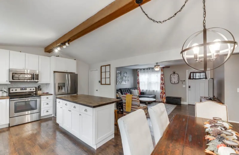 Building Photo - 3240 New Towne Rd