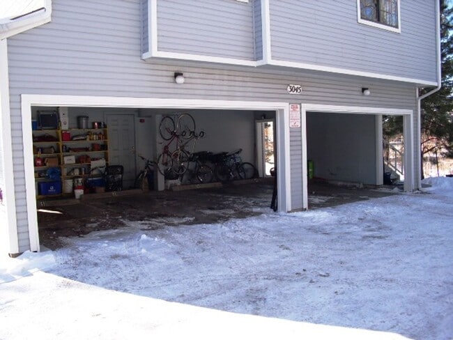 Building Photo - Condo Available For Rent In Northeast Boulder's Kings Ridge