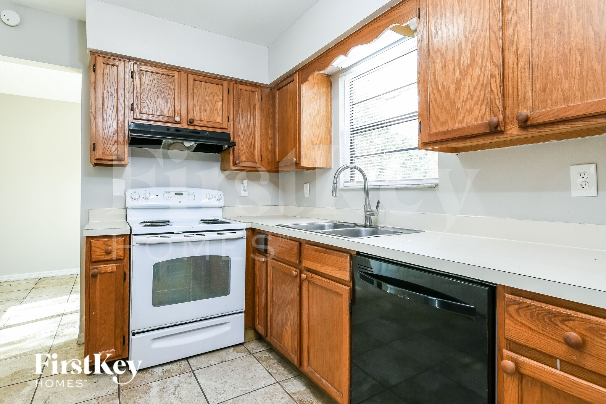 Building Photo - 3650 Willys Ave