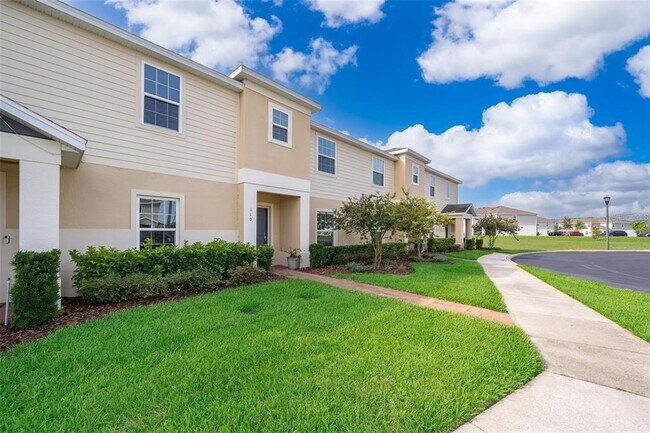 Primary Photo - 110 Claire Ln