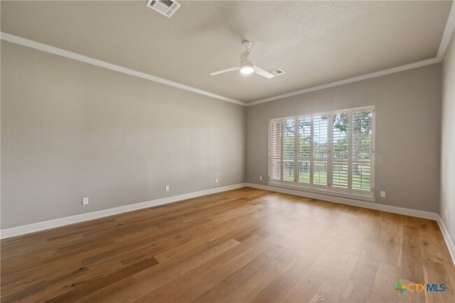 Building Photo - 4512 Sunflower Ln