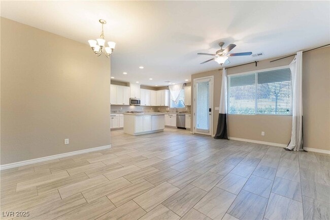 Building Photo - 12409 Loggeta Way