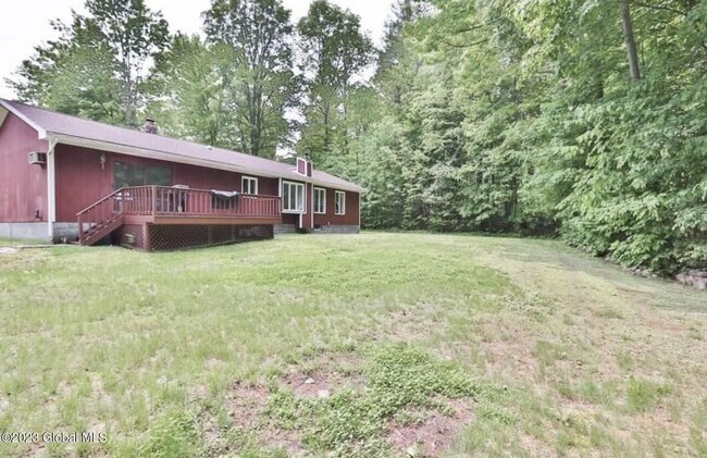 Building Photo - 297 Middle Grove Rd