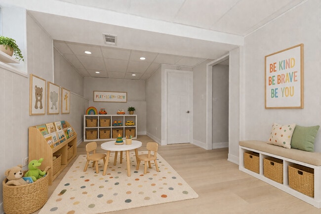 Building Photo - 16822 91st Ave