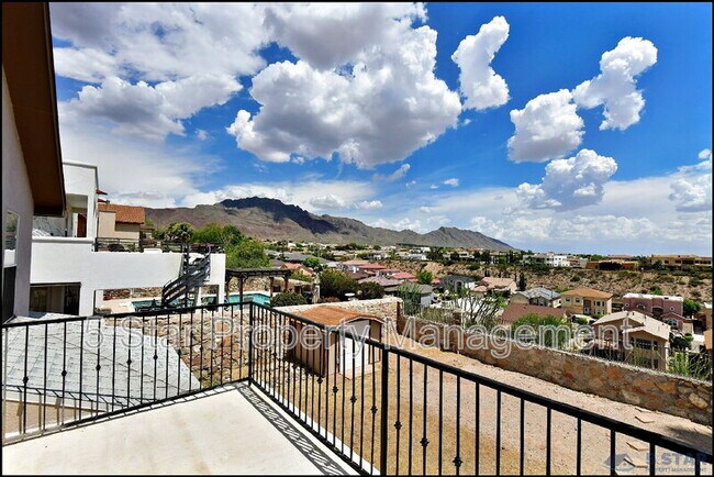 Building Photo - 6372 Franklin Ridge Dr