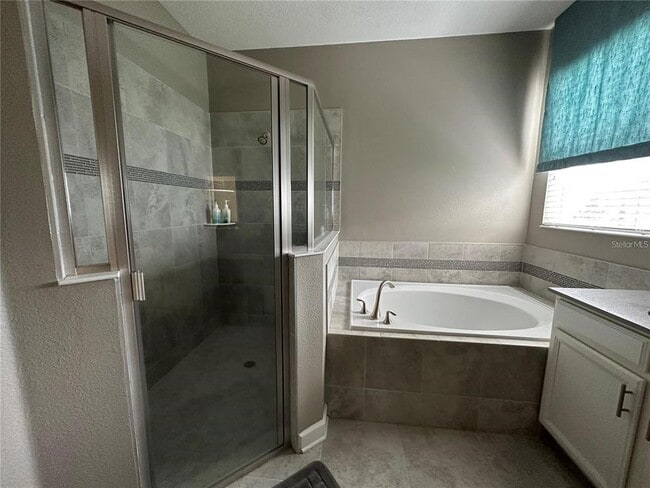 Building Photo - 4693 Fairy Tale Cir